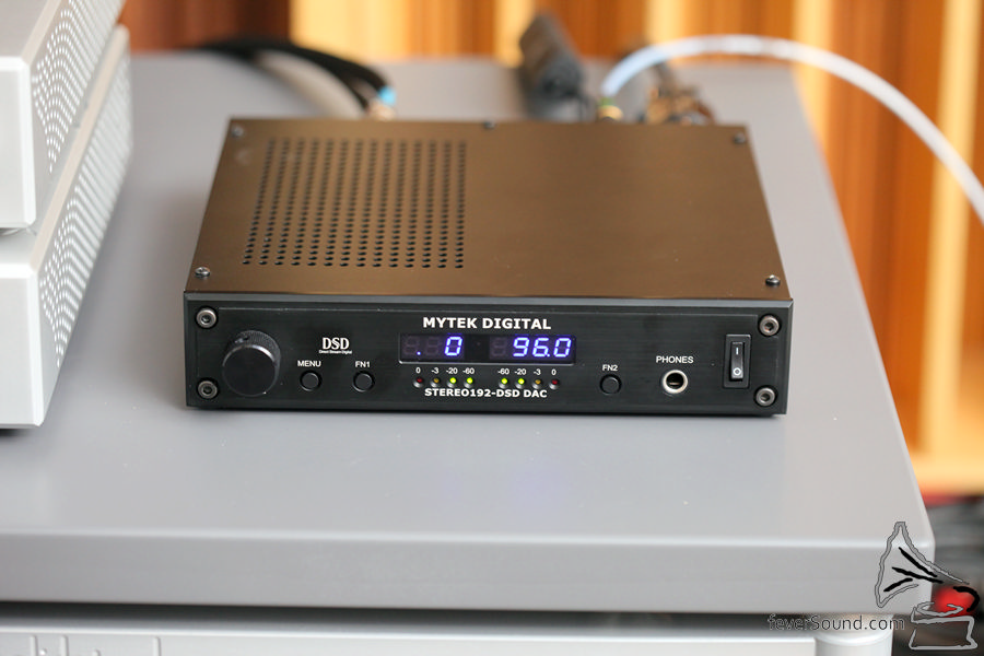 MYTEK DSD DAC 是世上第一部在標準數碼界面接收 DoP 的 DSD 解碼器。