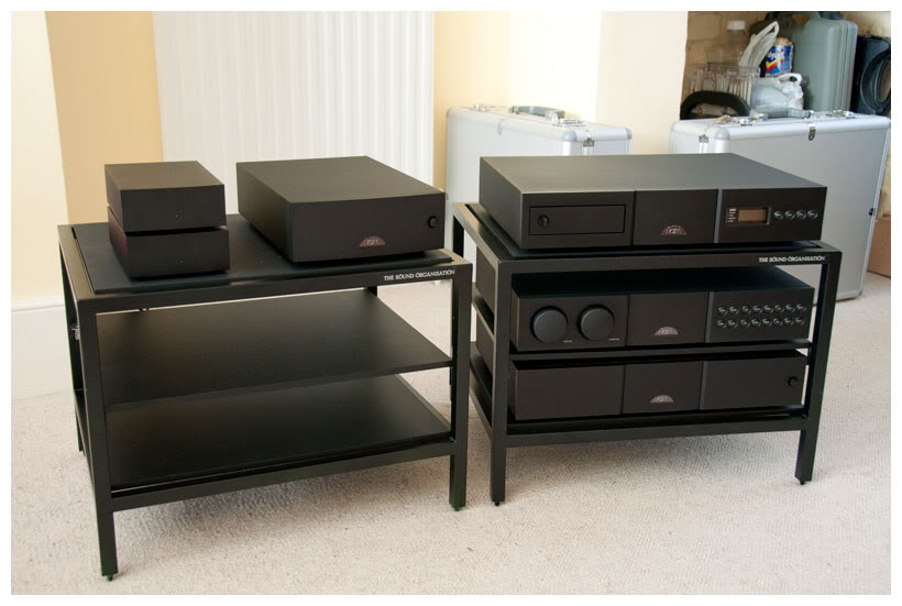 Naim 的外置供電對音質的提昇是立桿見影。