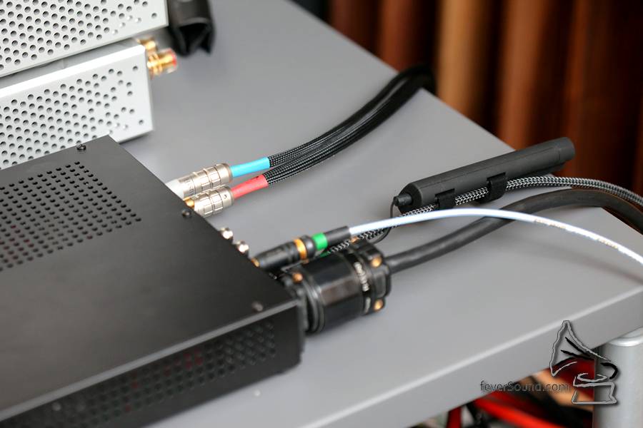 接駁頗為簡單,我特別想試 SPDIF with DoP。