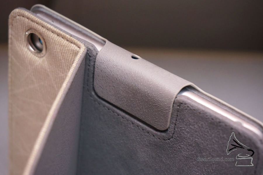 iPad Mini Retina 有兩個收音咪,但舊 case 沒有開孔位…