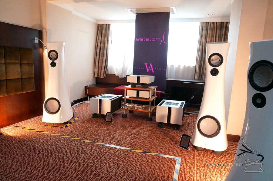 澤森另一展房,Vitus Audio 加 Estelon,又是另一正。