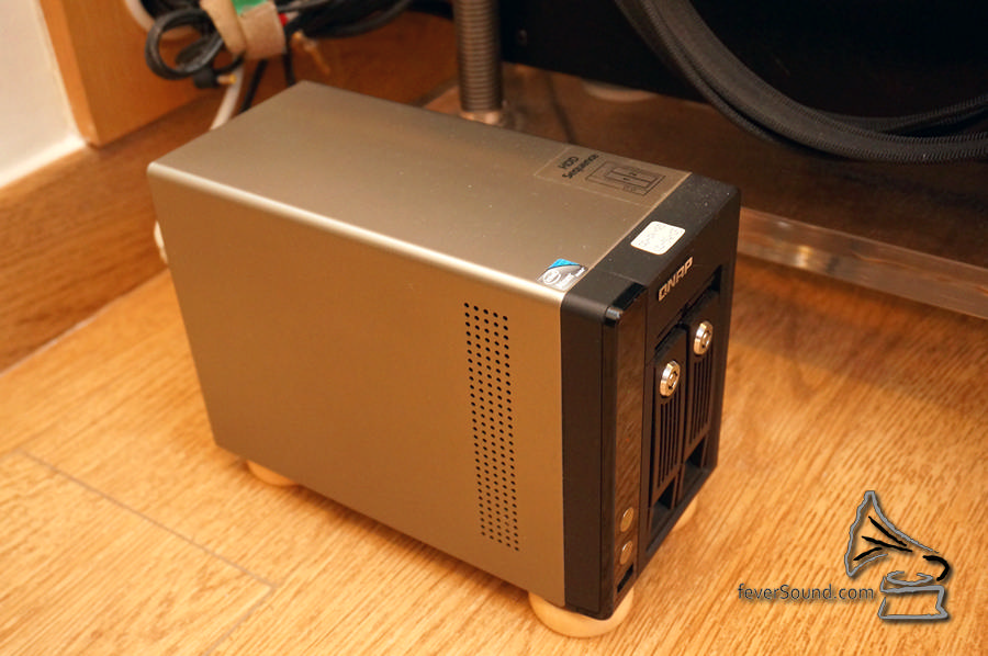 海量音樂就收納在 QNAP NAS 之中。