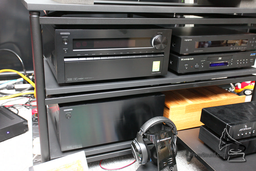擴音機為 Onkyo 的前後級,絕對夠班。