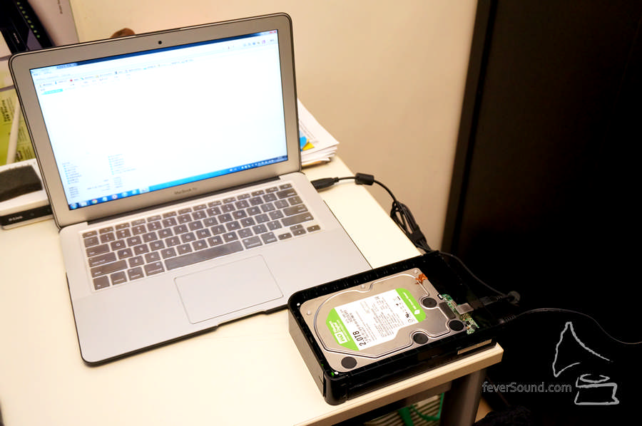 再用電腦格式化一次,繼續 NTFS,完事!報告完畢!希望捱多一年半截。