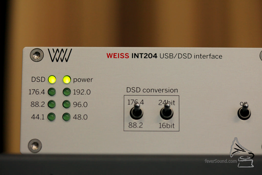 面板有掣可校 DSD 轉 PCM 輸出