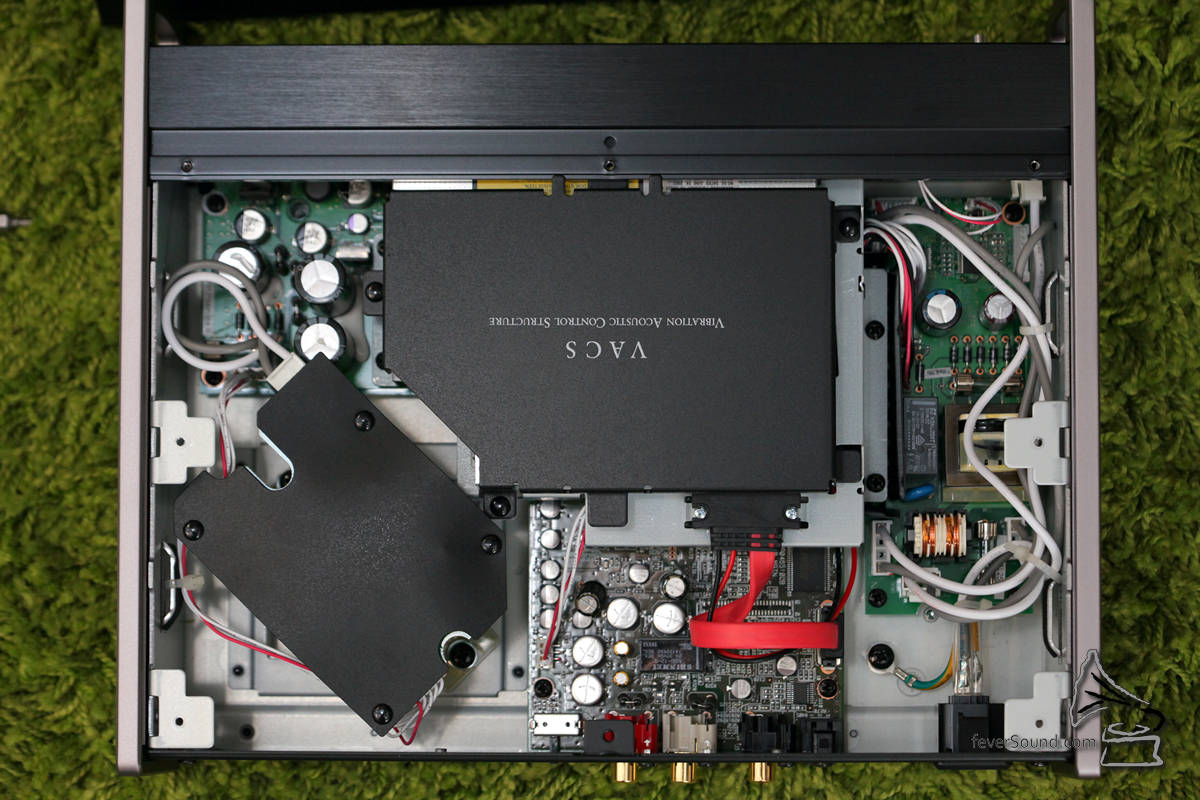 PD-501HR轉盤以VACS化震處理,讀碟份外穩定