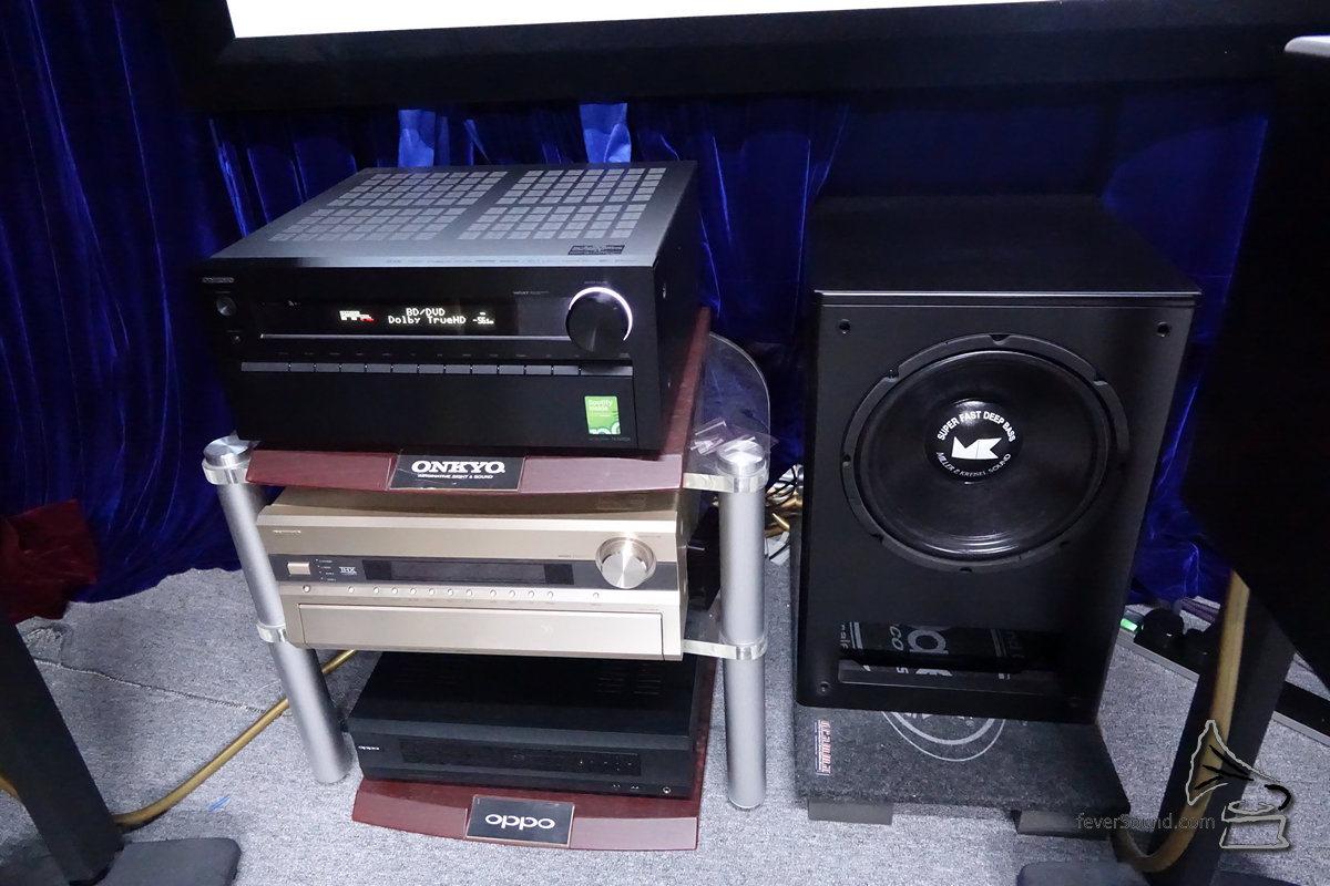 家用示範器材包括OPPO藍光機、Onkyo影音擴音機以及M&K Sound揚聲器