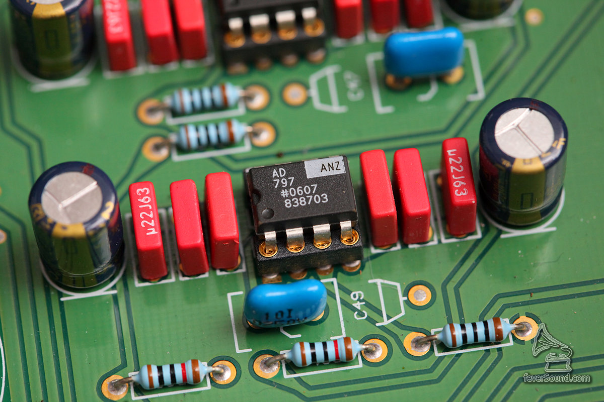 Analog Device AD797 運算放大器以及 Wima 薄膜電容