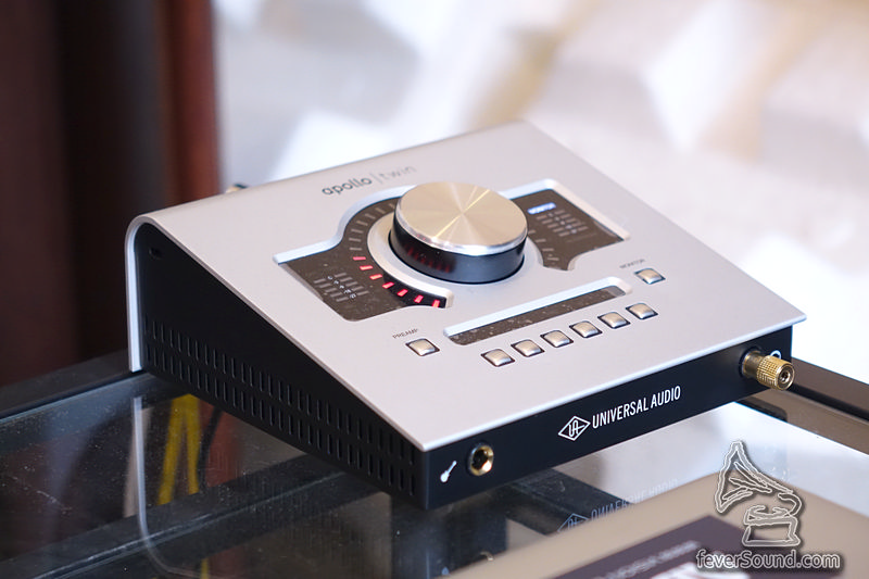 這部 Universal Audio 的 Apollo Twin 又是熟口熟面,因為我又有一部