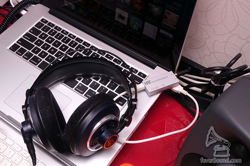 接耳機推動力夠推 AKG 大耳牛