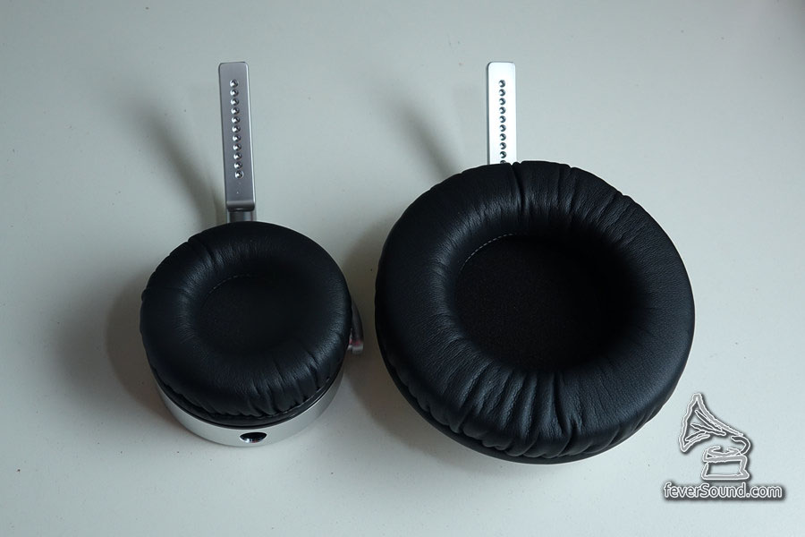 兩套動圈單元,設計同一原理,但口徑分別為40mm及52mm