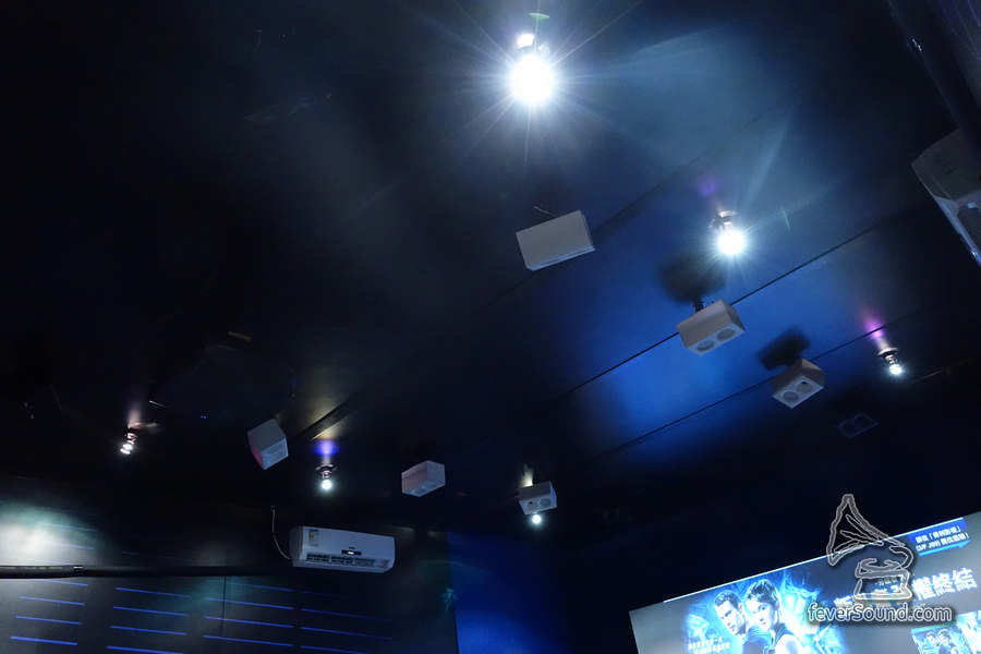 天花一共 10 隻 P5 喇叭,是家用 Atmos 的上限