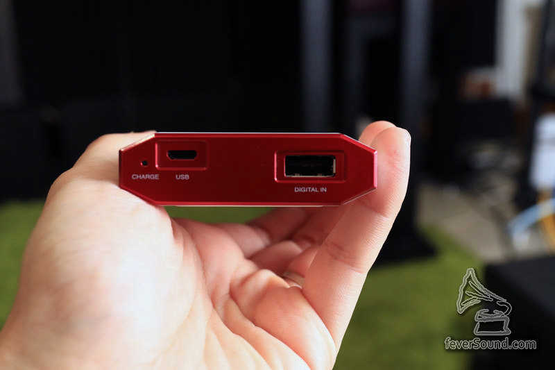 可作USB DAC也可接駁iDevice