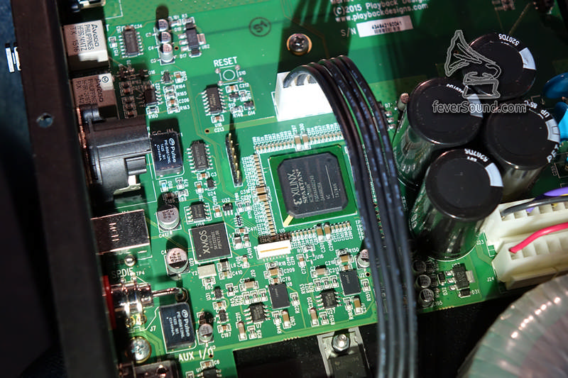 修改了編程的XMOS芯片,以及Xilinx FPGA作運算處理