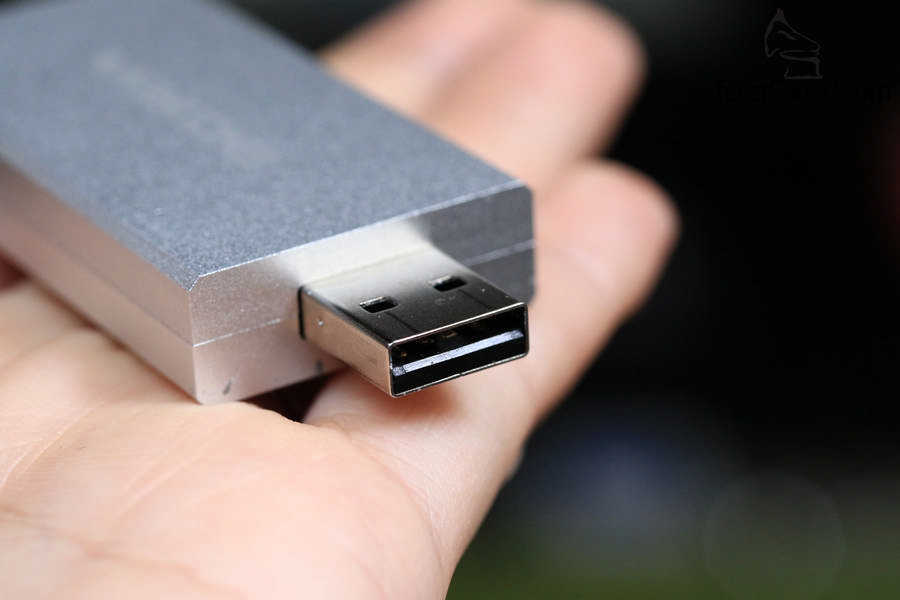 留意mDSD的USB並不是Mini USB或Micro USB,它是USB PortA插頭,意味可直駁電腦,連USB線都可以慳返