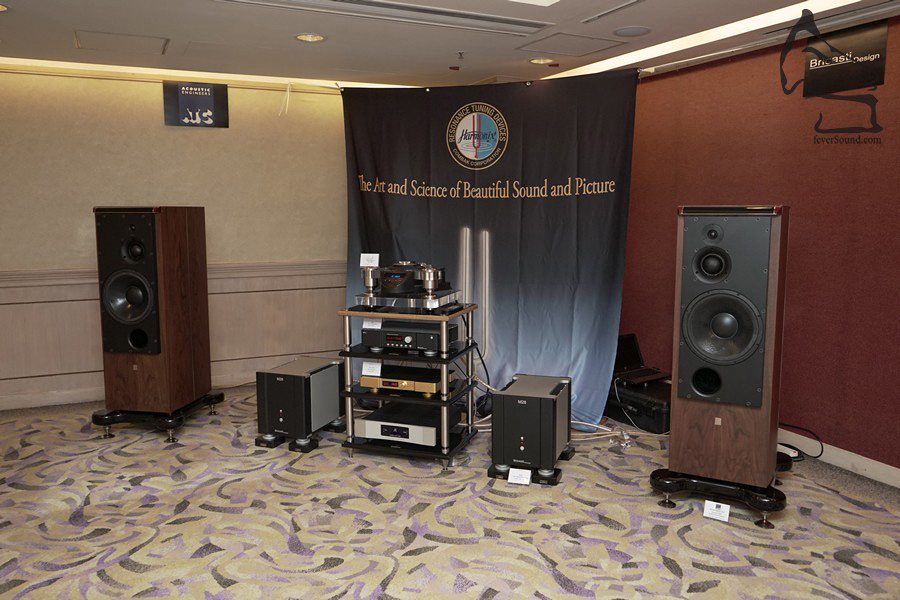 Sound Concepts有兩個展房,這間示範巨型英國ATC,夾配美國Bricasti Design的全套西裝