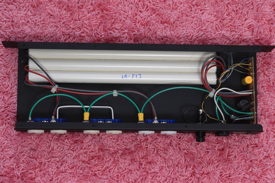 CLS309內部有俗稱「爉燭」的Damper