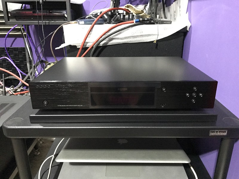 oppo UDP-203正面